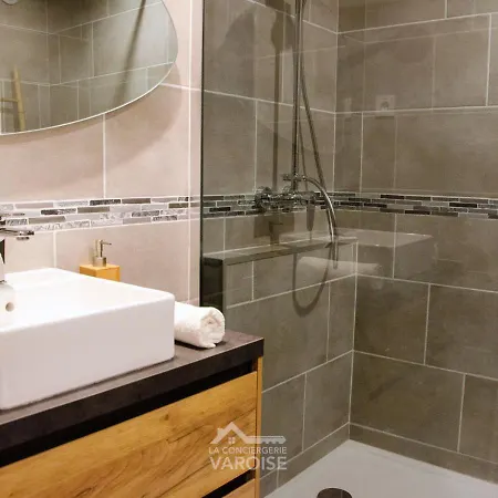 Διαμέρισμα Le Paradis Au Mont Des Oiseaux - - Clim - Piscine - Tennis - Vue *