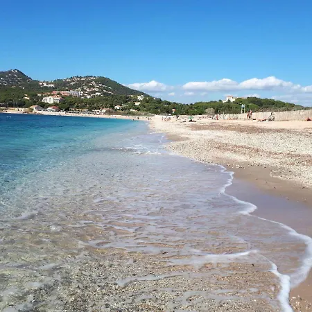 Апартаменты Le Paradis Au Mont Des Oiseaux - - Clim - Piscine - Tennis - Vue Йер